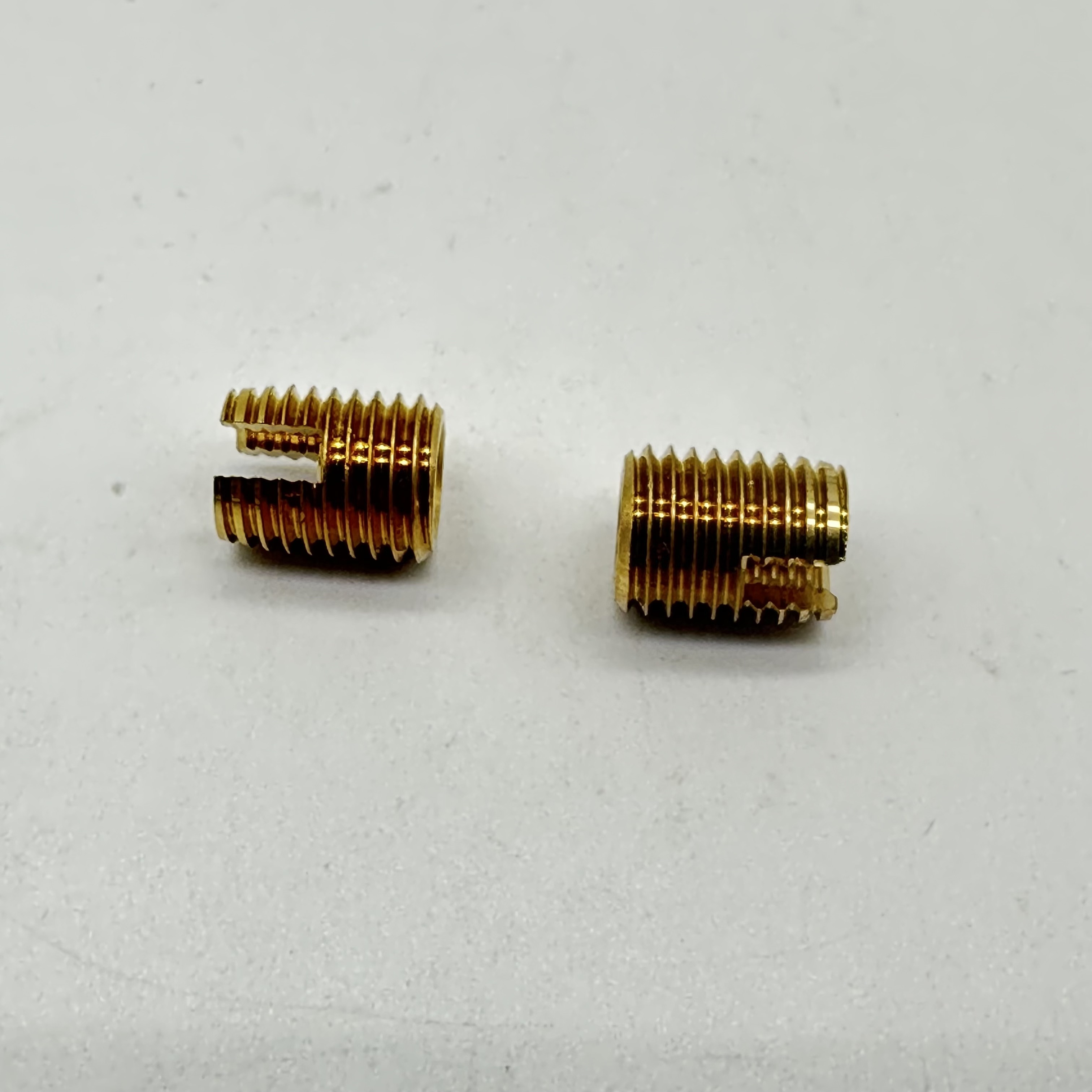 Tornillo de inserción de latón Tornillo de fijación Tornillo CNC M5x0.8 X M8x1x L10 
