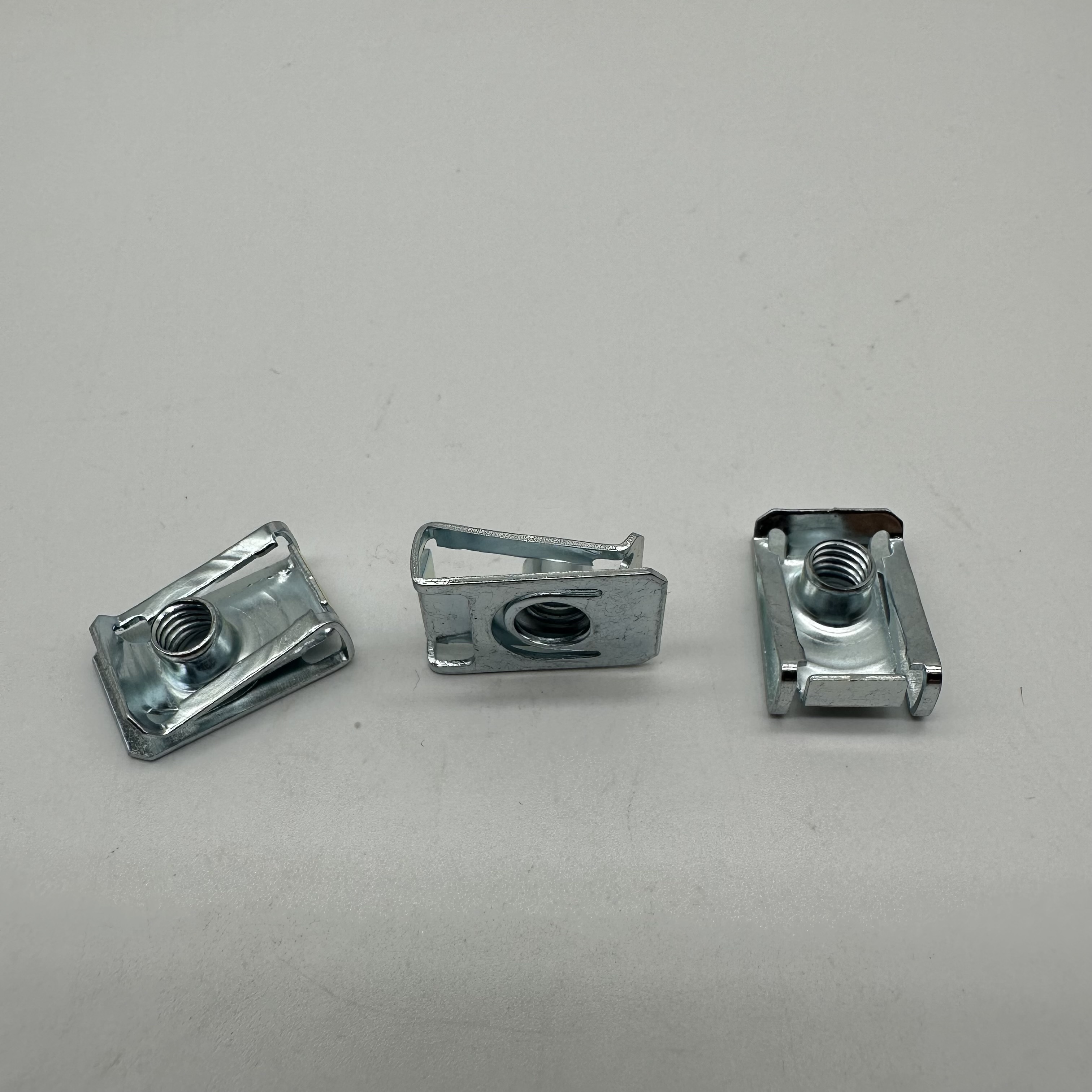 Tuerca U Tuerca Clip Tuerca Clip Tuerca Clip M6x14x22 HRC40-50