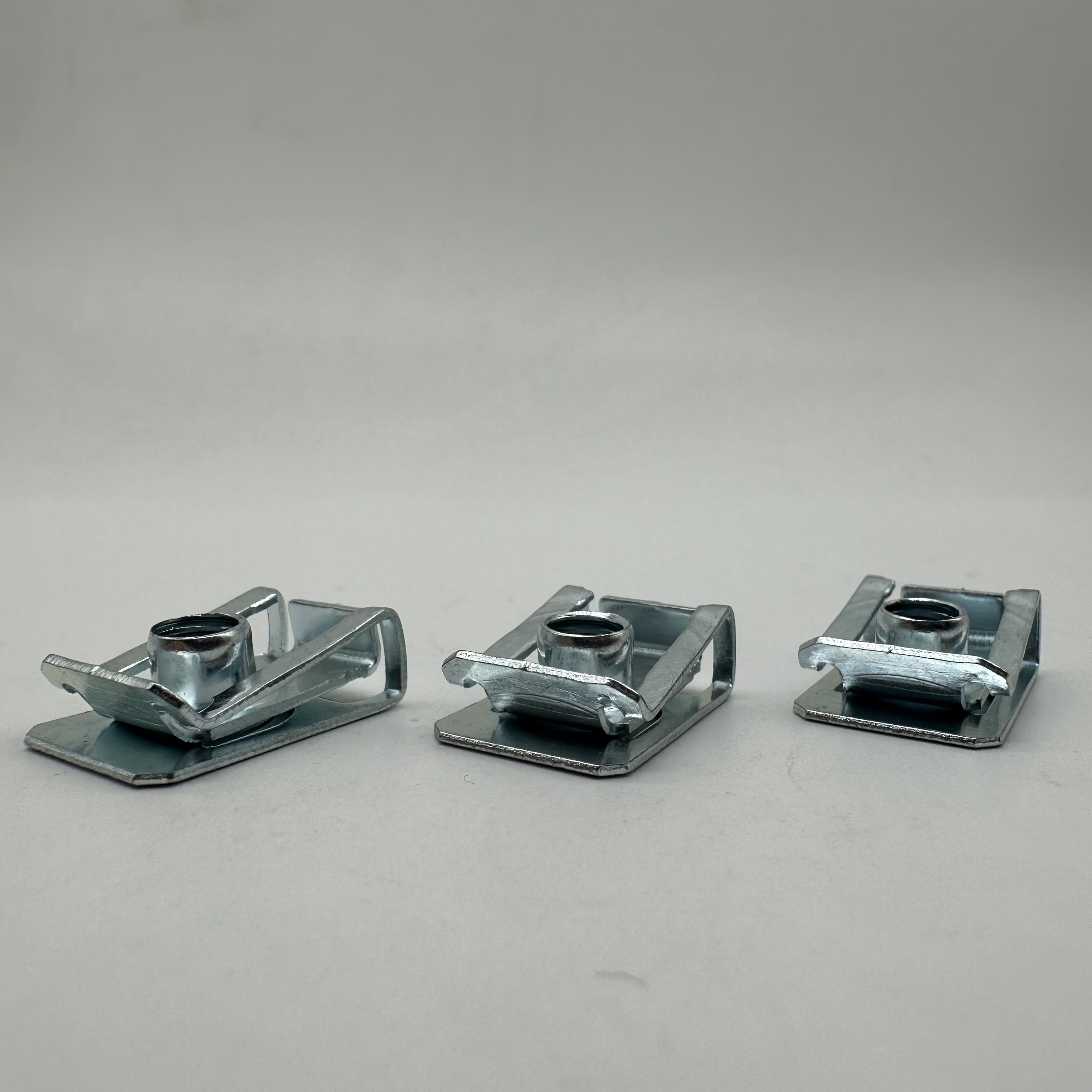 Tuerca U Tuerca Clip Tuerca Clip Tuerca Clip M6x14x22 HRC40-50