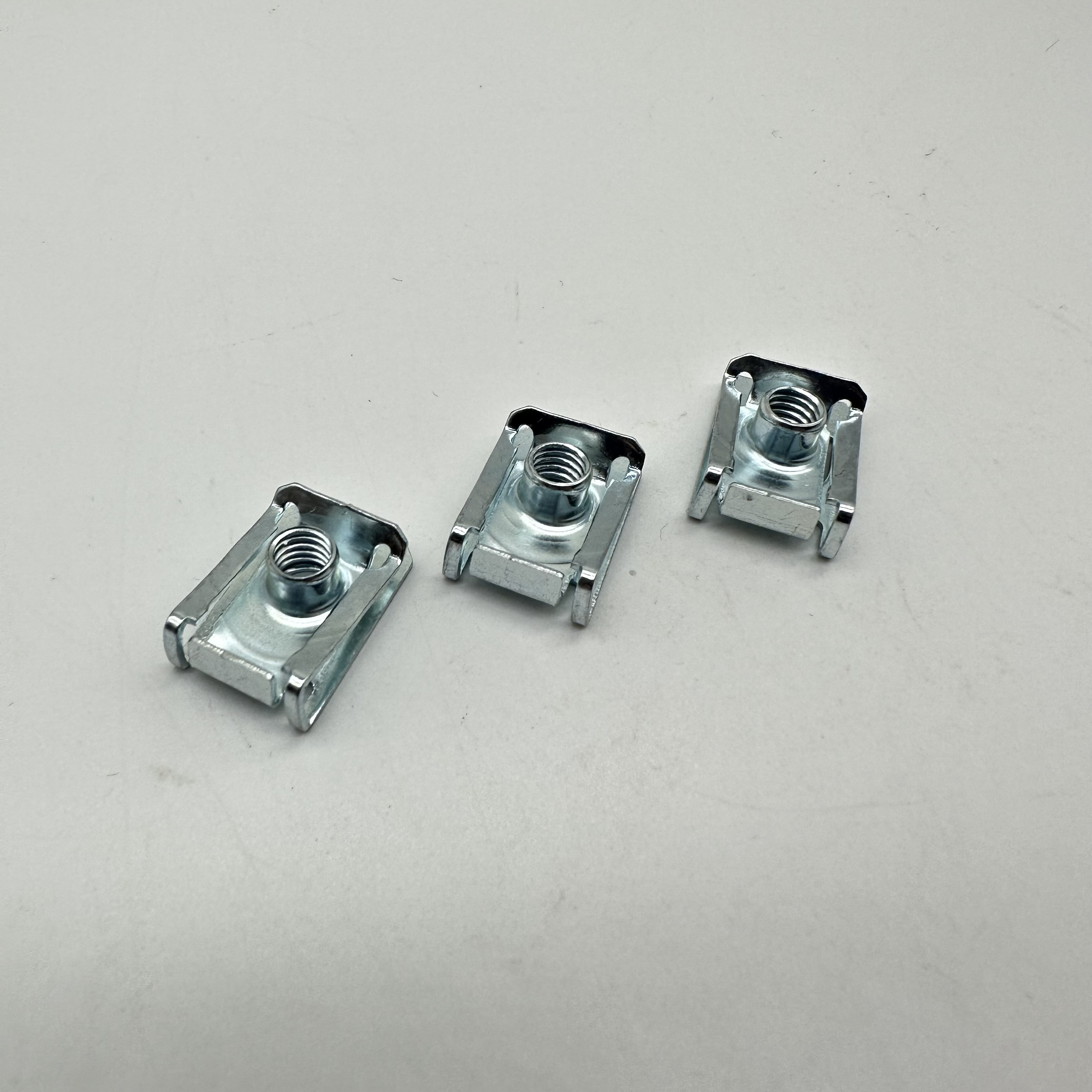 Tuerca U Tuerca Clip Tuerca Clip Tuerca Clip M6x14x22 HRC40-50