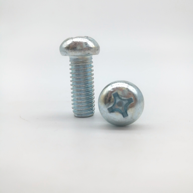 Tornillo de máquina con cabeza de seta empotrado en cruz DIN7985