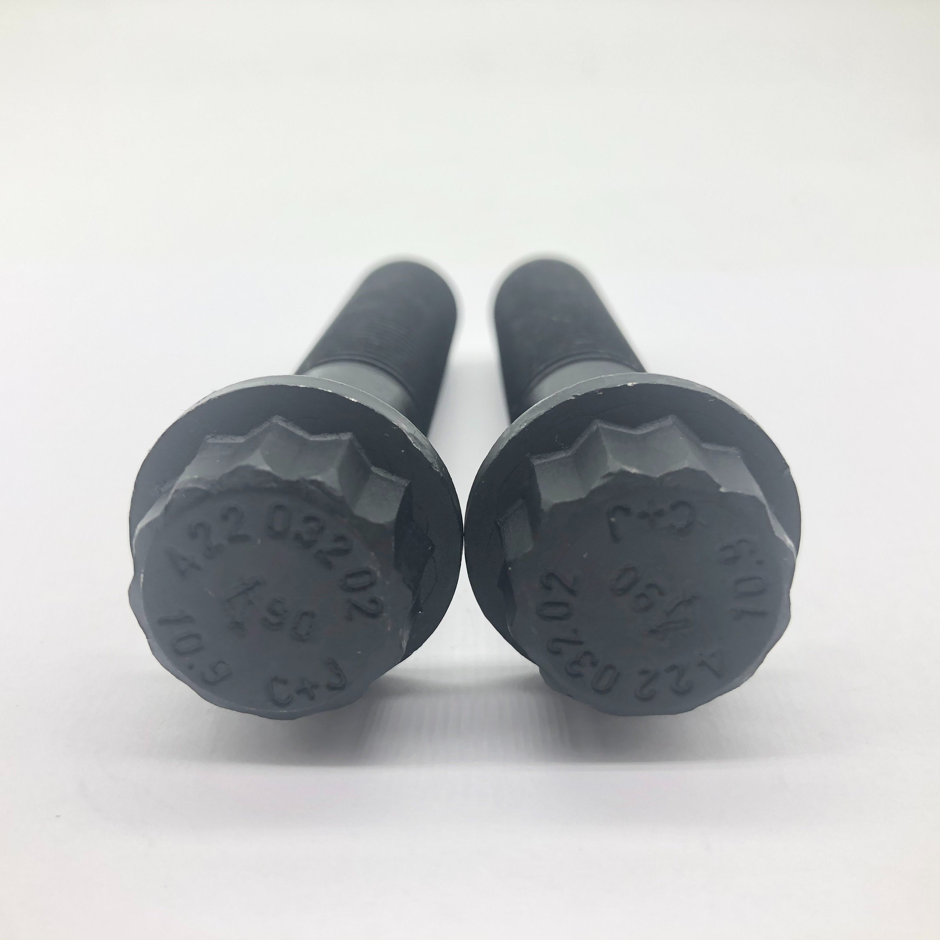 Perno de culata Perno de volante de 12 puntos M14X1.5X74