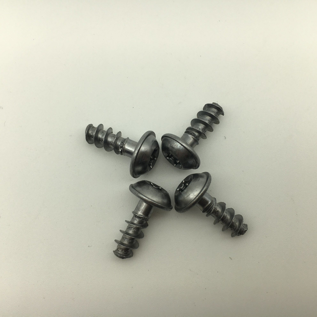 Tornillo autorroscante de cabeza de botón plano empotrado Bobes