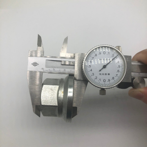 Tuerca de rueda galvanizada M22X1.5 Tuerca de cubo de rueda