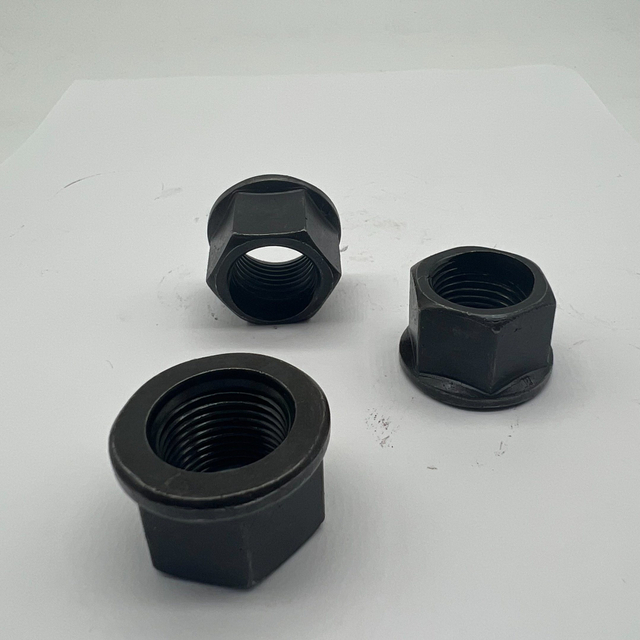Tuerca de rueda DIN74361 B M18X1.5 Cl10 Tuerca hexagonal con collar
