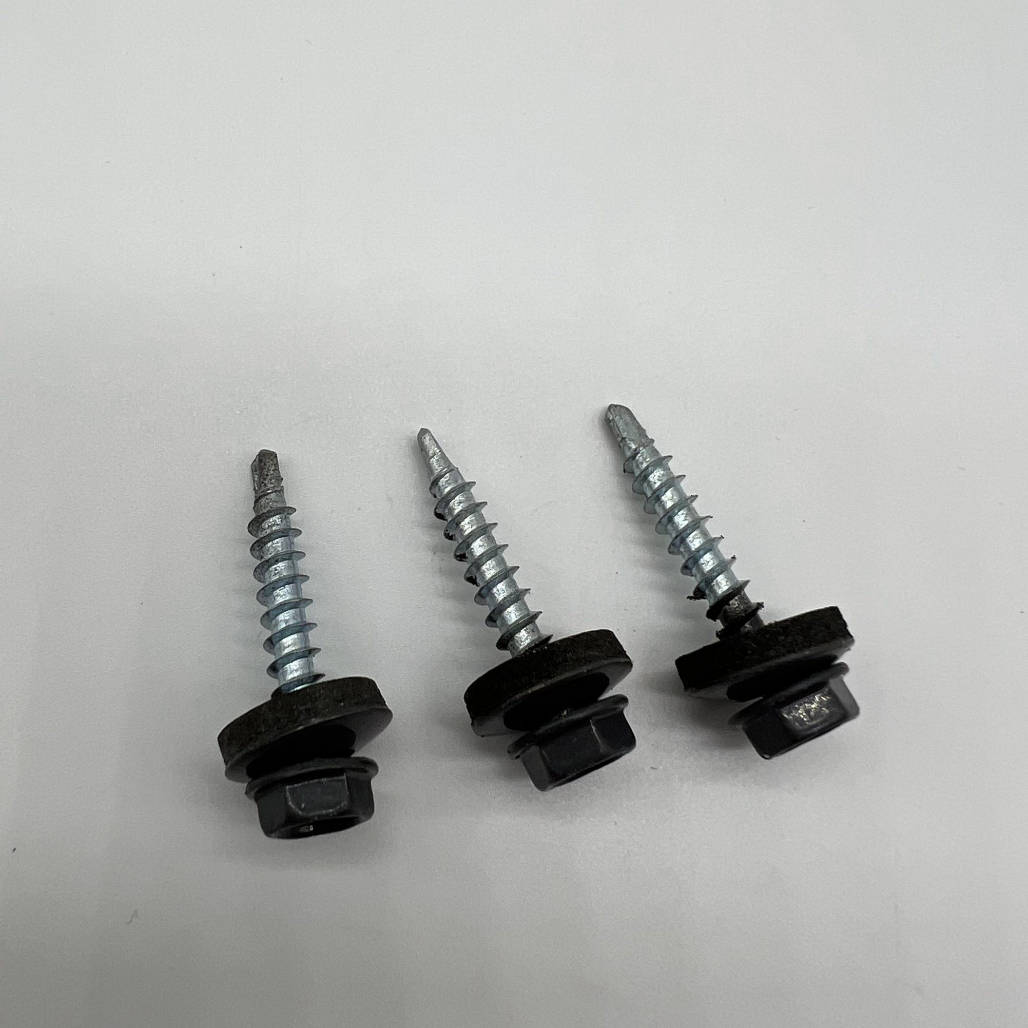 Tornillo autoperforante de acero P4 #12-14X32 Ral 6011 Cabeza hexagonal y arandela EPDM