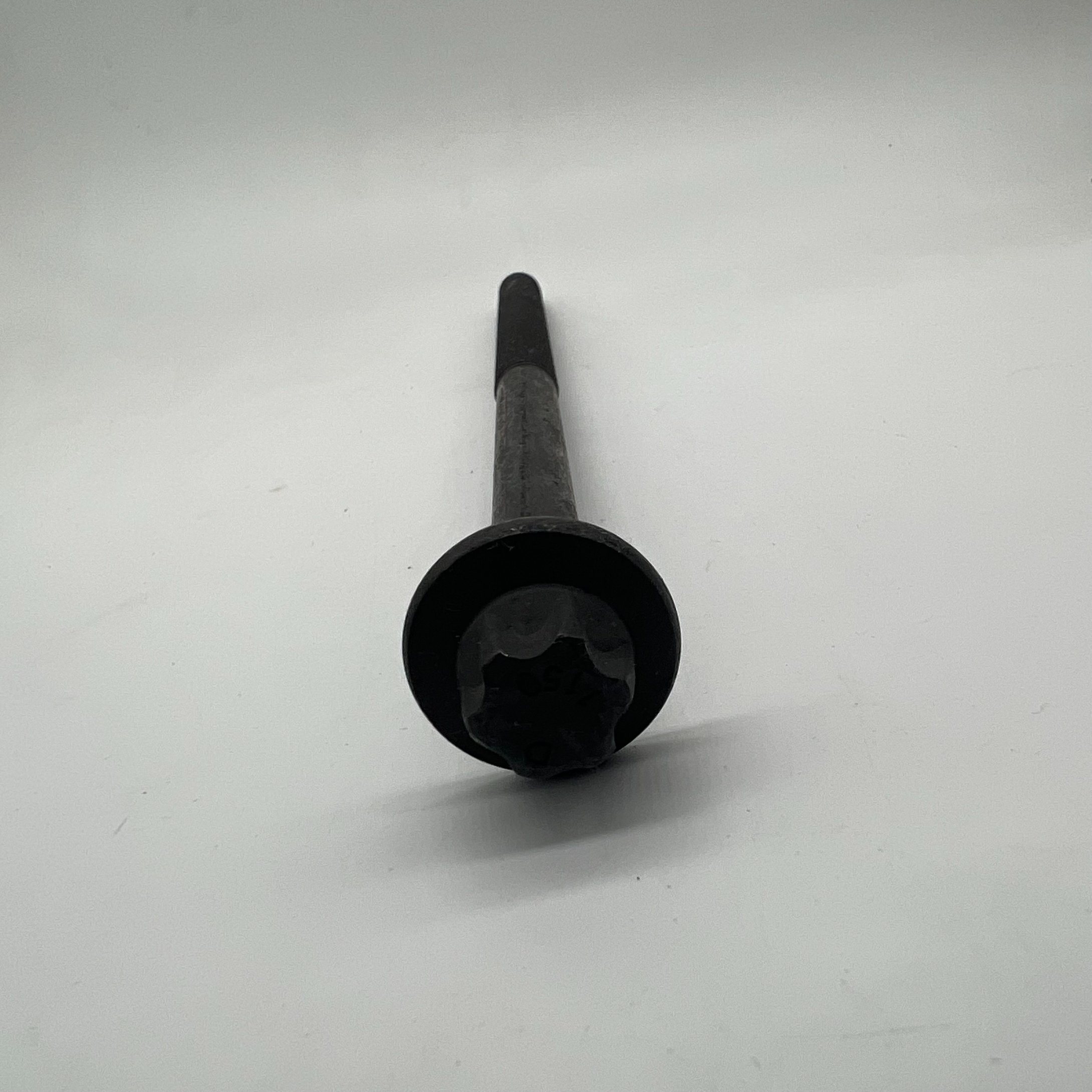 Perno de culata M12X1.5X226 Cabeza Torx