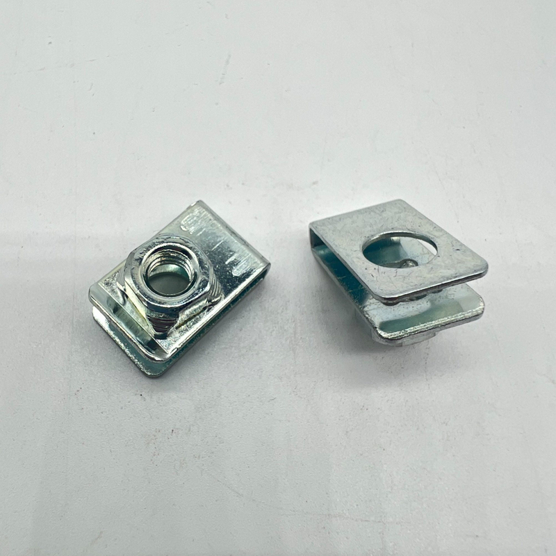 Tuerca U Clip Tuerca A102 21X13.5xm6