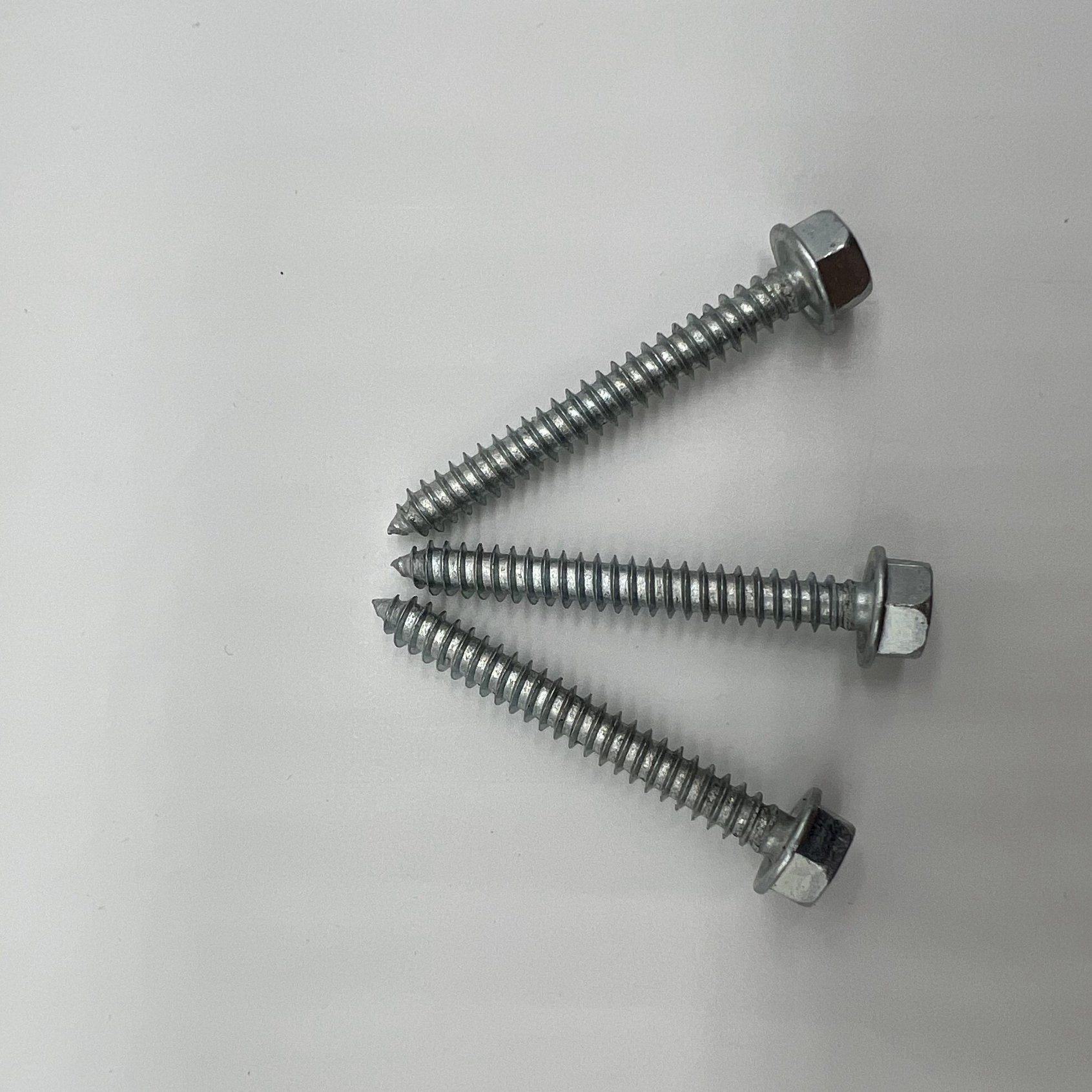 Tornillo autorroscante con brida hexagonal Tornillo para madera para Europa