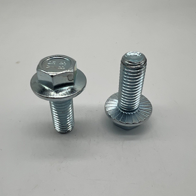 DIN6921 M12X30 Perno hexagonal Perno de brida Tornillo de brida Cl8.8