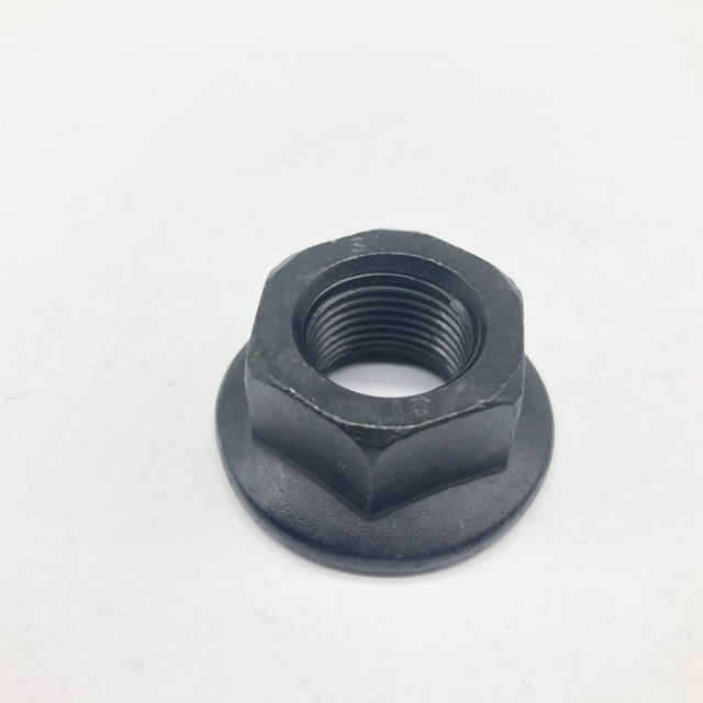 Tuerca con reborde M18X1.25 DIN6923 Cl10 Recubrimiento en escamas de zinc negro