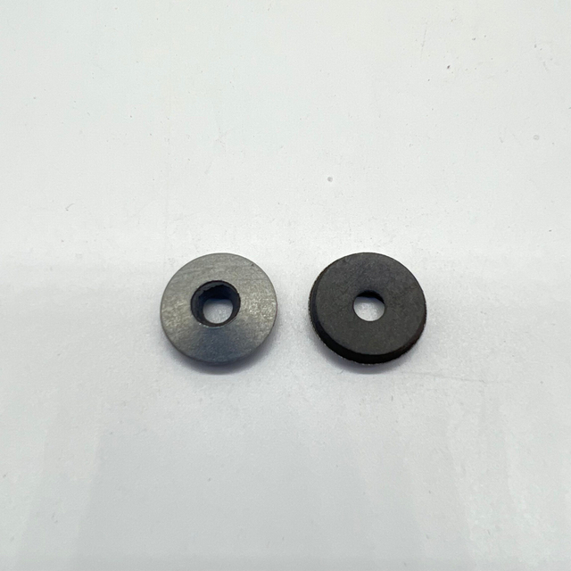 Arandela EPDM galvanizada Arandela EPDM conductora