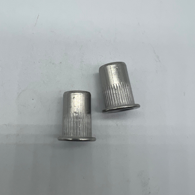 El acero inoxidable de la tuerca de remache M10 SS304 reduce el cuerpo principal de Kunrled