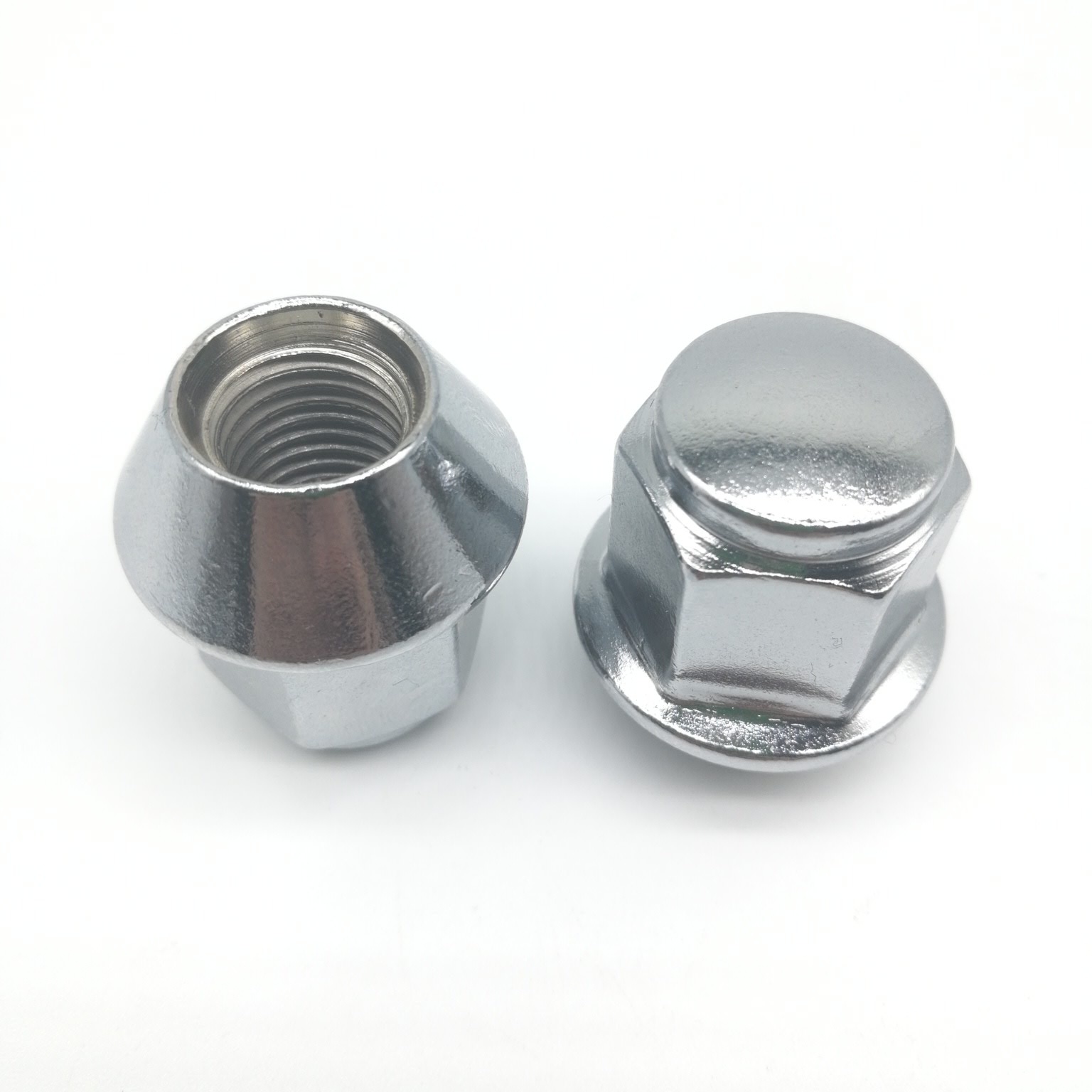 Tuerca de rueda con cromado M12*1.5