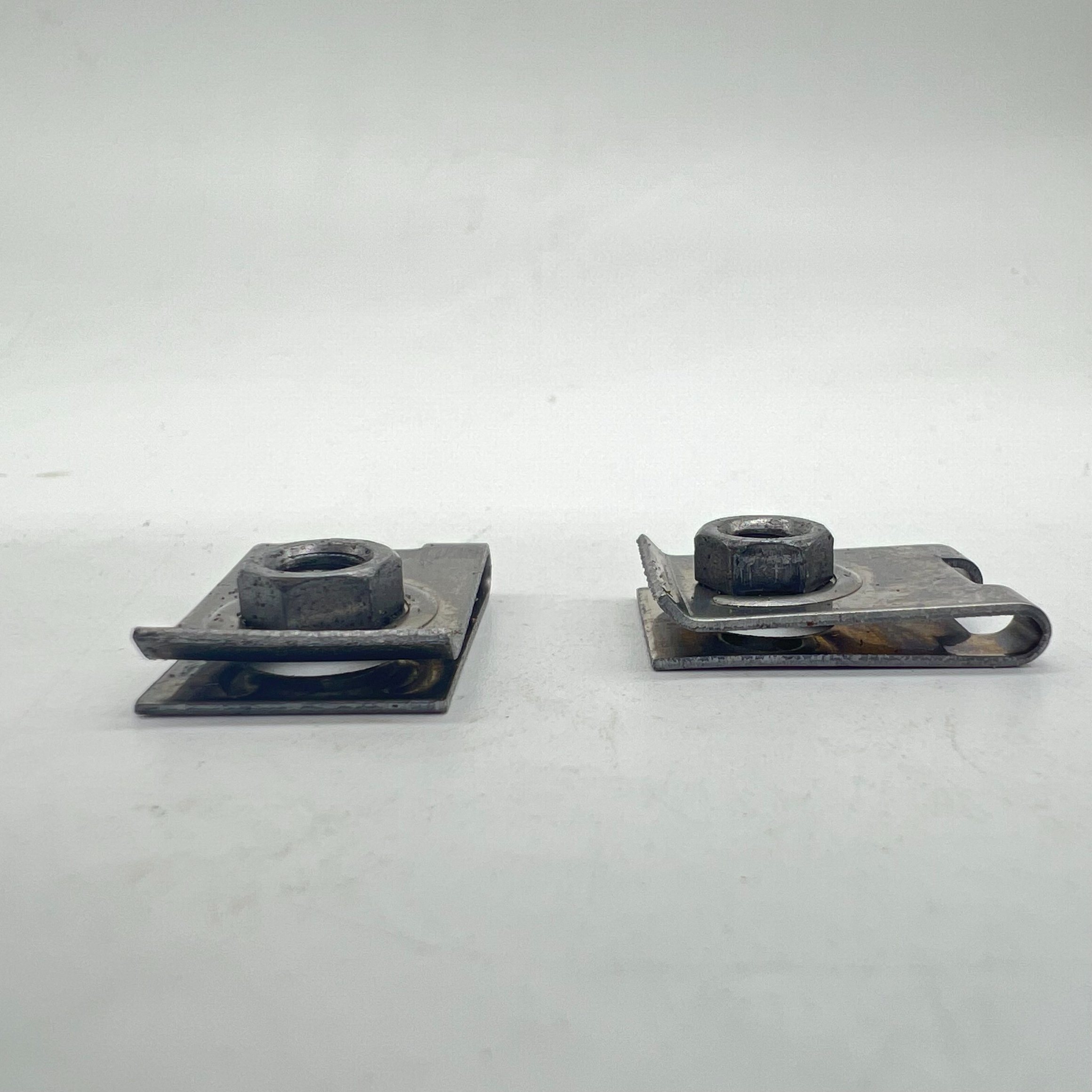 Tuerca U A75 24X16xm5 Tuerca Clip