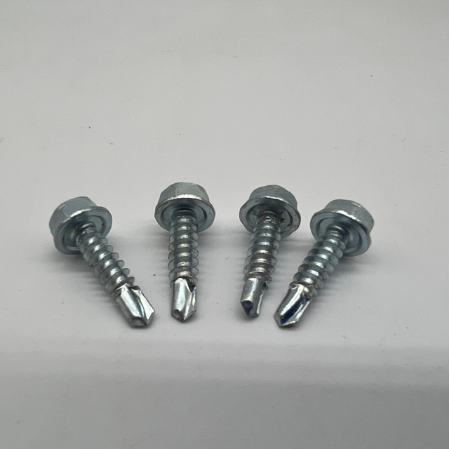 Tornillos perforadores de cabeza hexagonal DIN7504K con rosca roscadora con collar