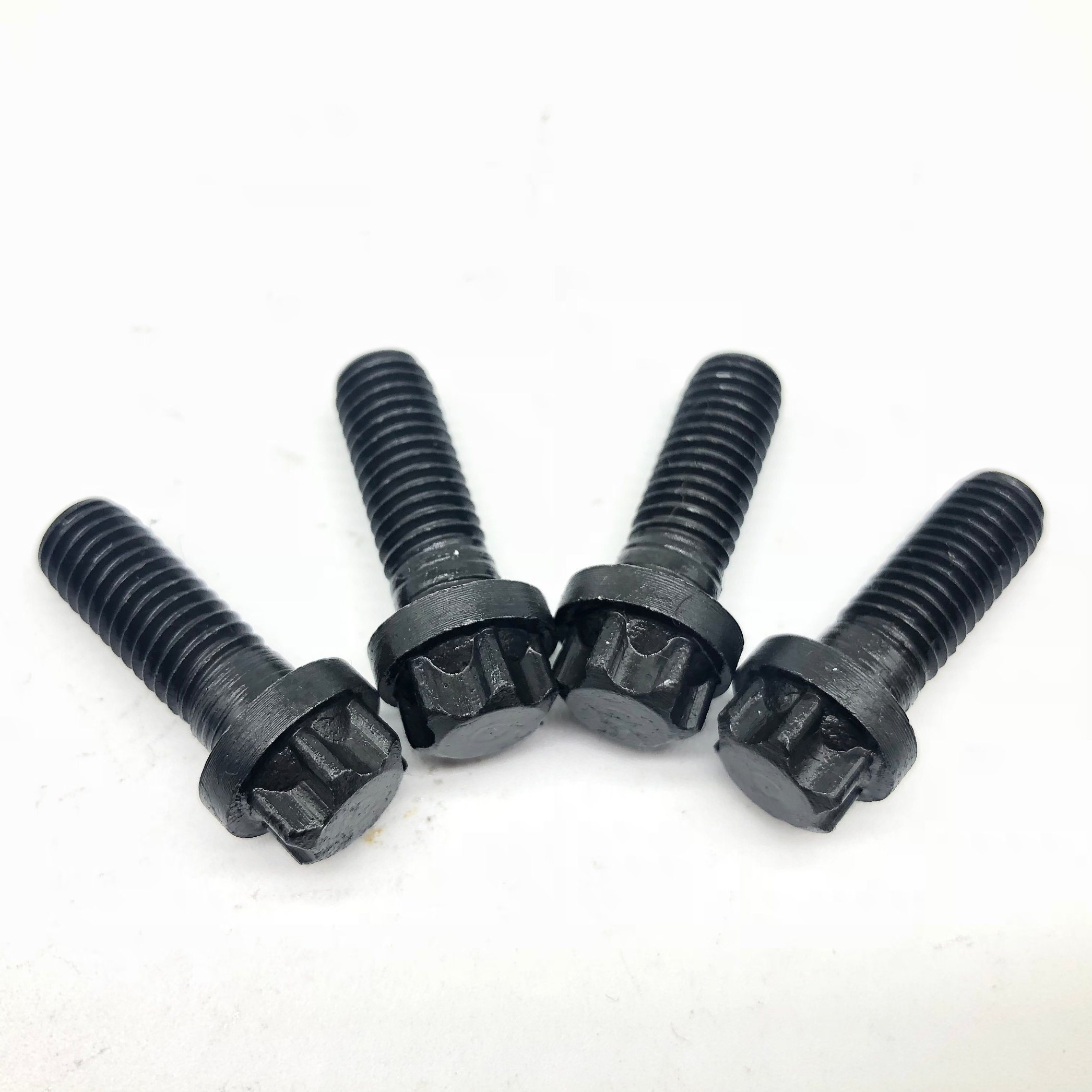 Tornillo de cabeza cilíndrica Clase 12.9 M8X22