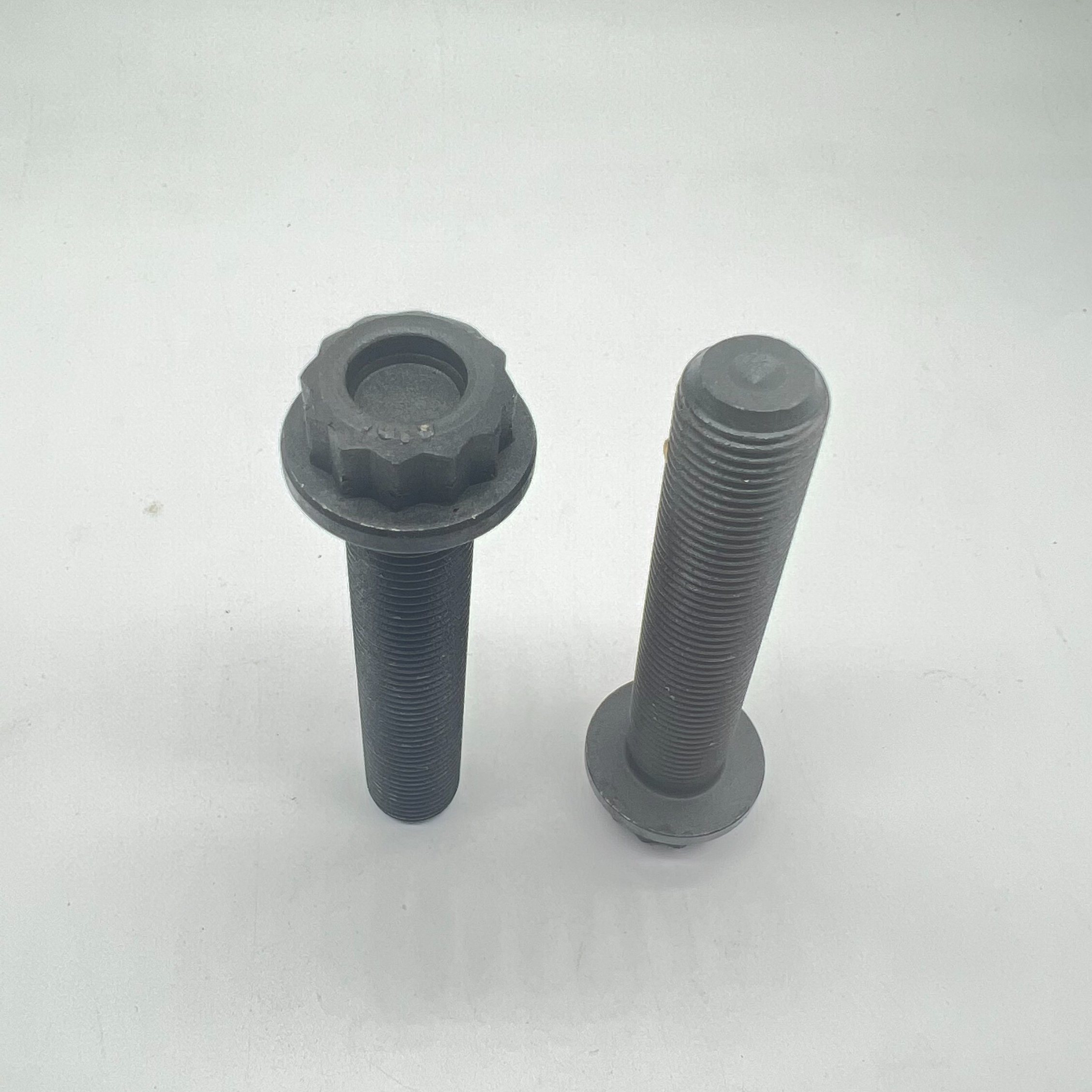Perno de culata Torx externo M15X1.5X78.5
