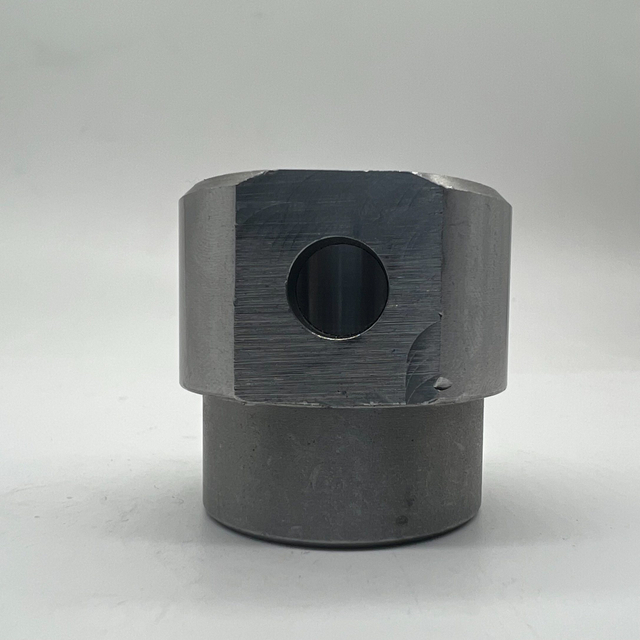 Buje de manivela acampanada Pieza CNC Pieza de torno Pieza de mecanizado Pieza de precisión Pieza de automóvil