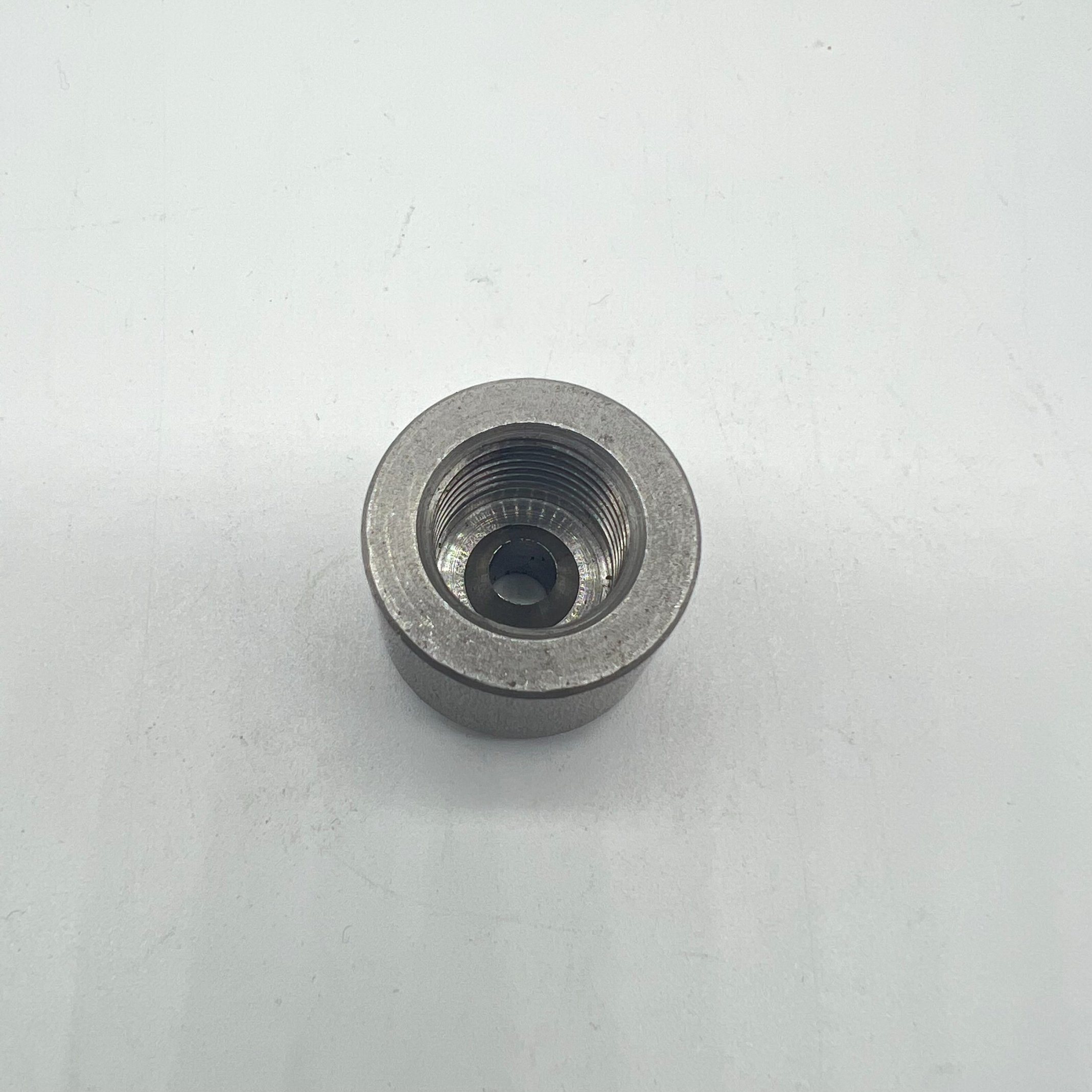 Soldadura del sensor de presión en el tapón M16X1.5 C1215