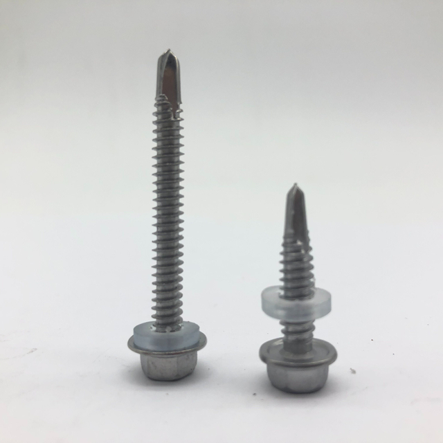 Tornillo perforador DIN7504K Ss410 con arandela de plástico