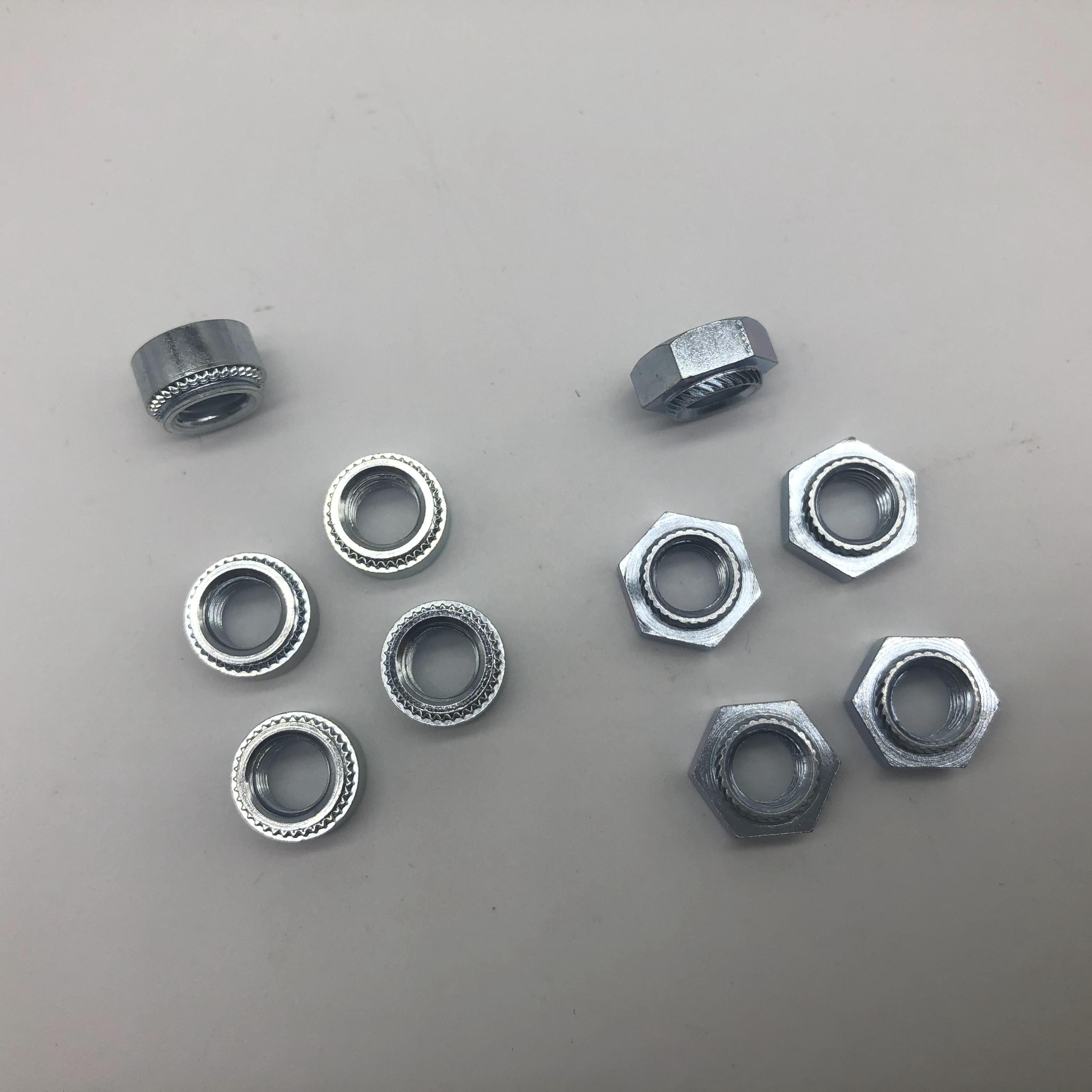 Tuerca de presión hexagonal Galvanizado trivalente Moleteado recto M8-2