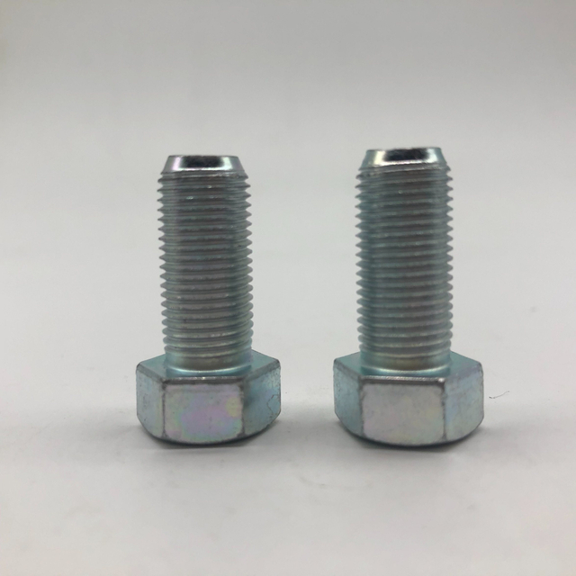 Perno hexagonal Tornillo hexagonal 8,8 Zp DIN933 ISO4017